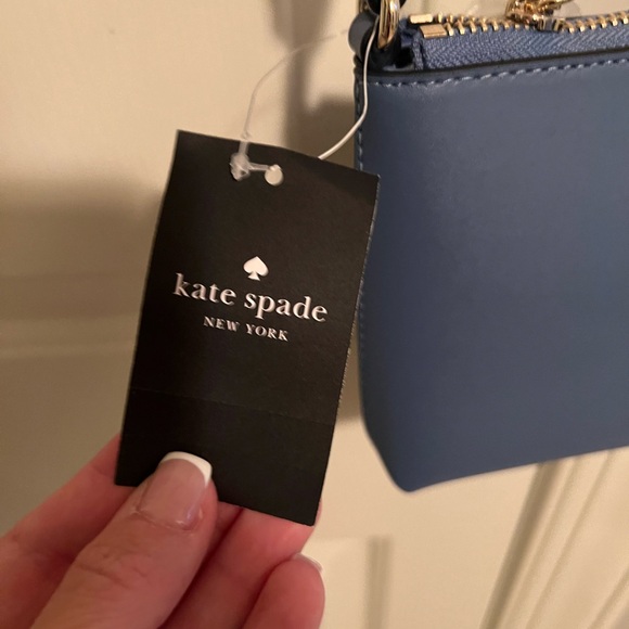 Kate Spade Elegant Blue Crossbody Bag - Picture 3 of 5